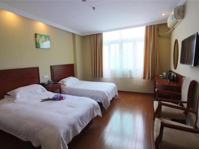 Greentree Inn Shanghai Pudong Airport Huaxia East Road Railway Station Shell Hotel Exteriör bild