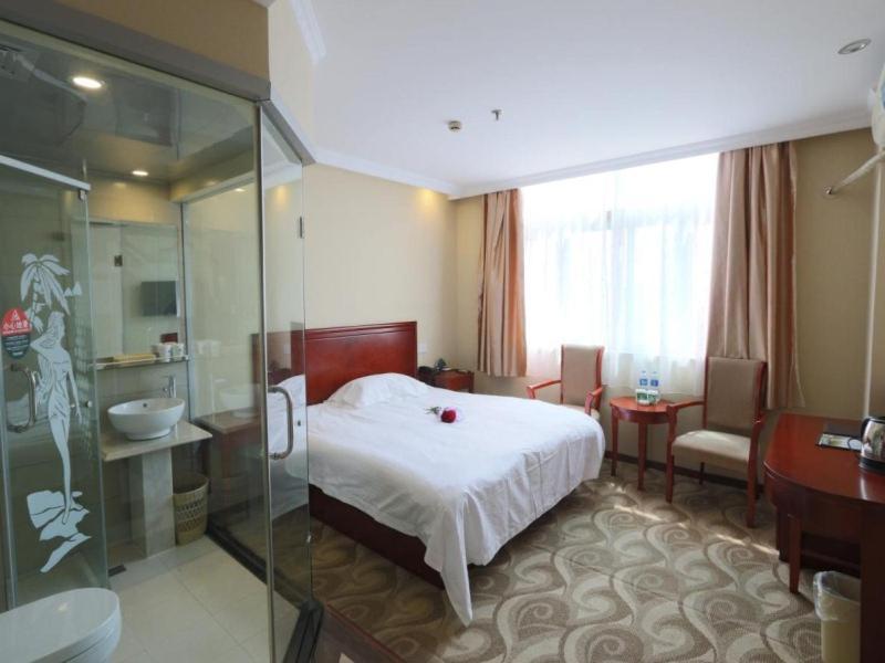 Greentree Inn Shanghai Pudong Airport Huaxia East Road Railway Station Shell Hotel Exteriör bild
