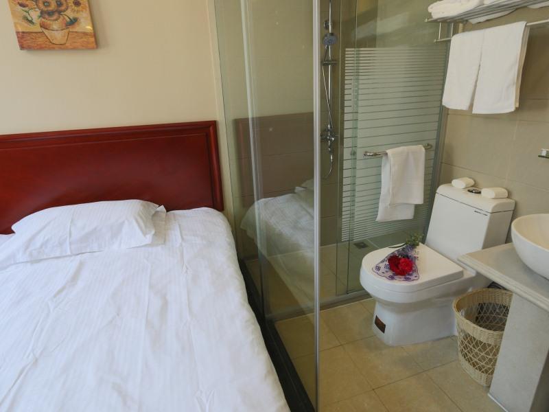 Greentree Inn Shanghai Pudong Airport Huaxia East Road Railway Station Shell Hotel Exteriör bild